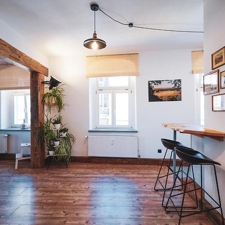 Studio Apartment Zur Alten Post, 48Qm Individualapartment Mit Blick Ueber Zittaus Altstadt, Ferienwohnung Im Altstadtkern Umrandet Vom Zittauer Gebirge Екстер'єр фото